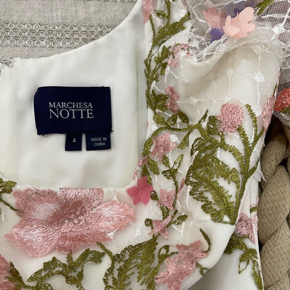 Mother of the bride dress/wedding - Picture 3 of 3